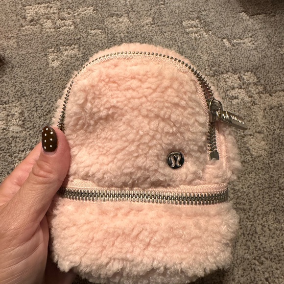 Lululemon soft pink backpack bag charm - Picture 5 of 5